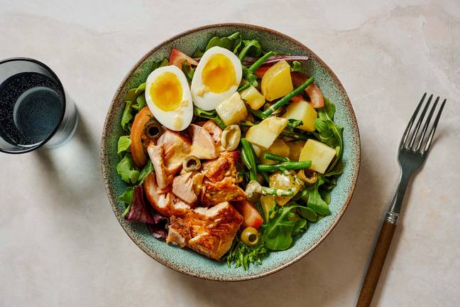 Cal Smart Salmon Niçoise Salad