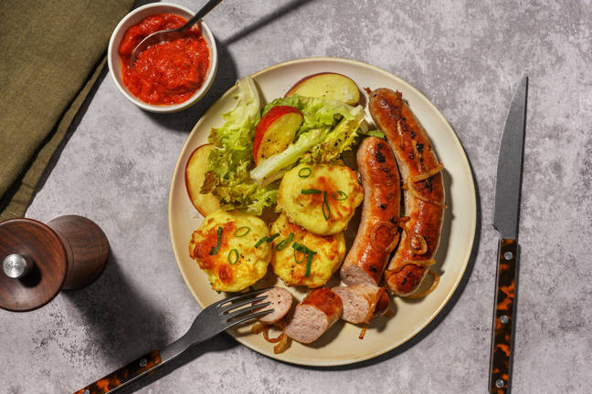 Pork Bangers & Cheesy Mash Cups