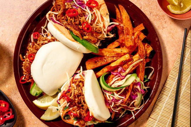 Ginger Lemongrass Pulled Pork Bao Buns