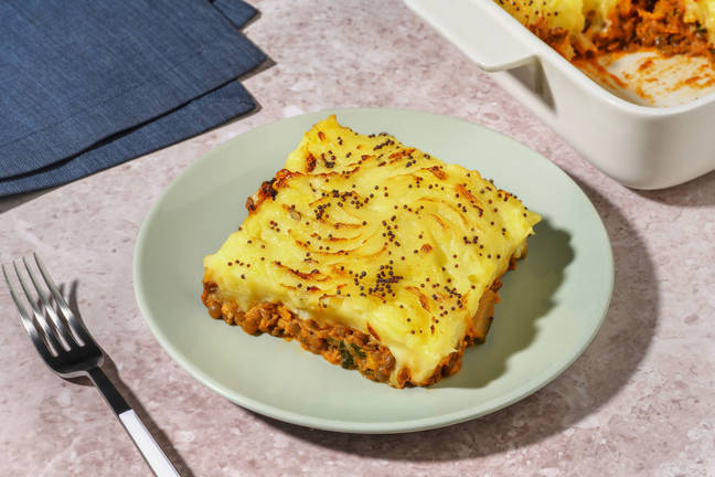 Indian Lentil-Loaded Veg Curry Pie
