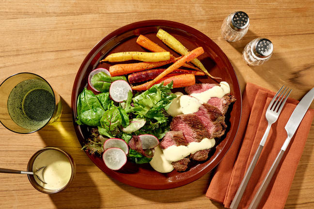Seared Beef & Peppercorn Béarnaise Sauce