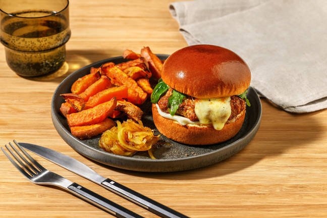 Cheesy Beef & Garlic Aioli Burger