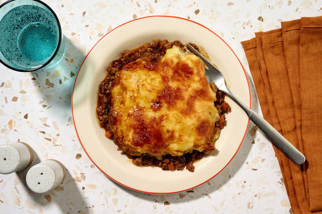 Comforting Beef & Pork Gravy Pie