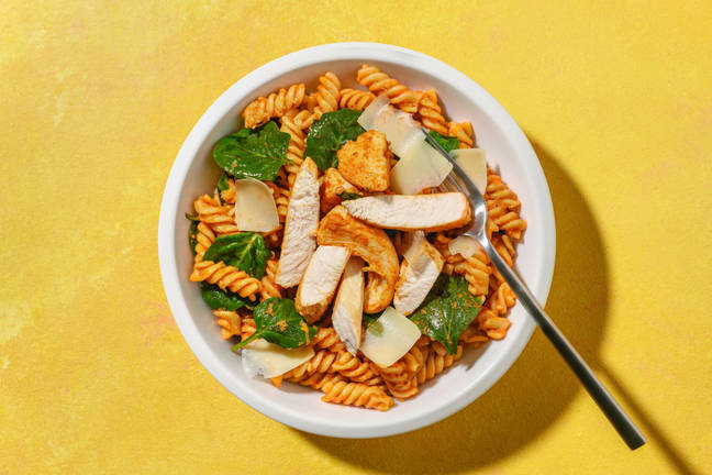 No Chop Chicken & Hidden Veg Sauce Pasta