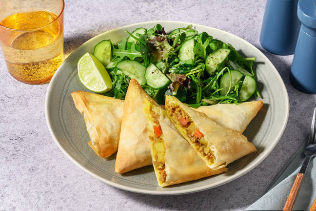 Fragrant Pork & Veggie Filo Curry Puffs