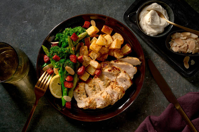 Mustard-Thyme Chicken & Chorizo Topping 