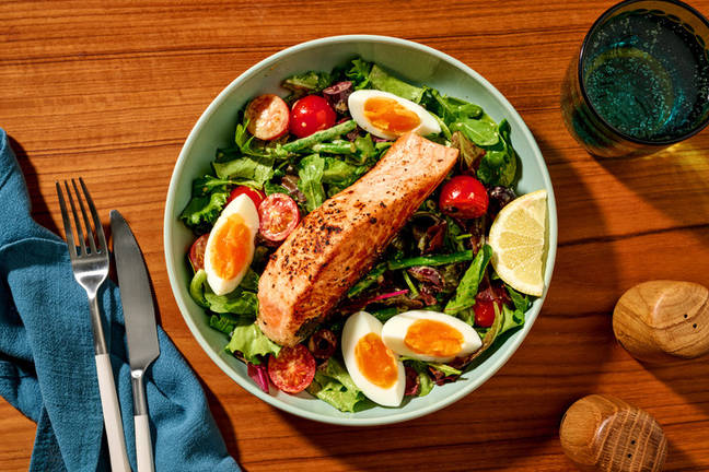 Seared Salmon & Niçoise-Style Salad