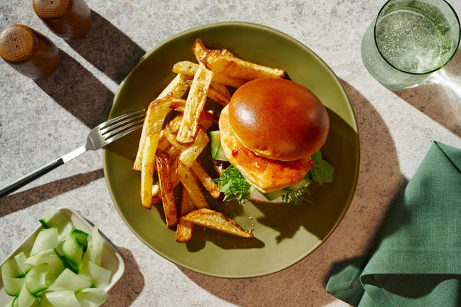 Swicy Mango Chutney & Sambal Chicken Burger