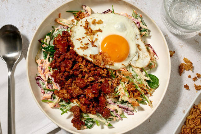 Vietnamese-Style Beef & Veggie Slaw Bowl