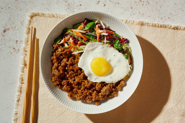 Vietnamese-Style Lean Beef & Slaw Bowl