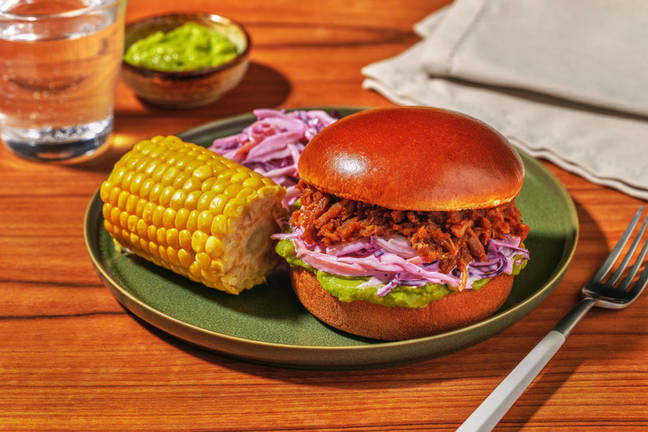 Quick BBQ Pulled Pork & Mashed Avo Burger
