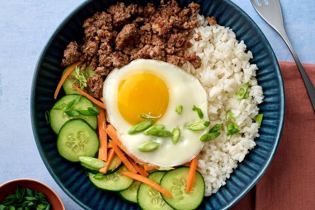 Korean Beef and Sesame Egg Bowls