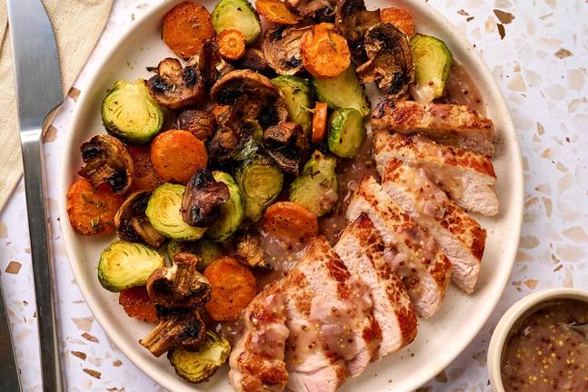 Côtelettes de porc aux figues et à la moutarde