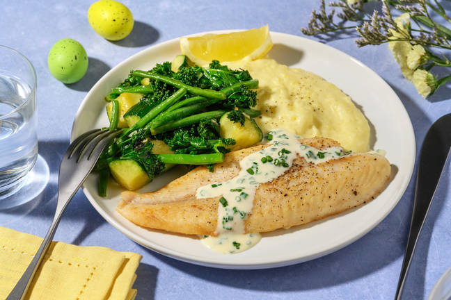 Pannestekt sei i gressløksaus