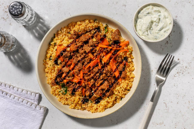 Nötfärs- och bulgurbowl på turkiskt vis