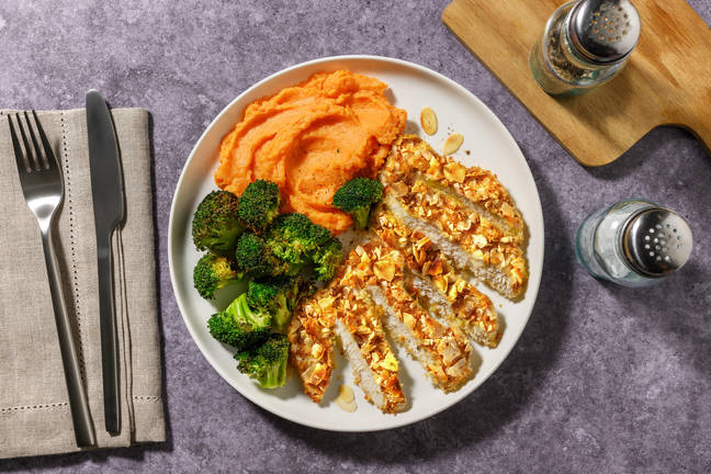 ¡Crocante! Pollo con rebozado de almendras