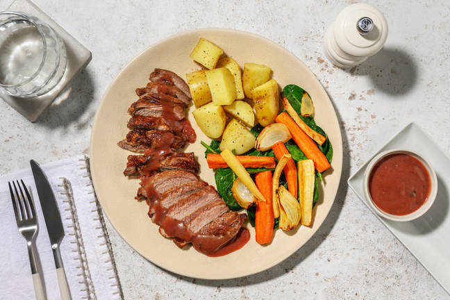 Stekt flat steak med rödvinssås