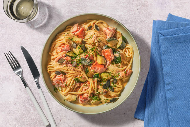 Røkelaks i spaghetti