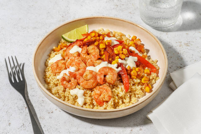 Rask bulgur- og rekebowl med aprikoschutney