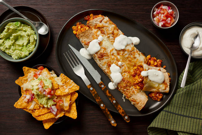 Enchiladas au poulet & nachos au fromage