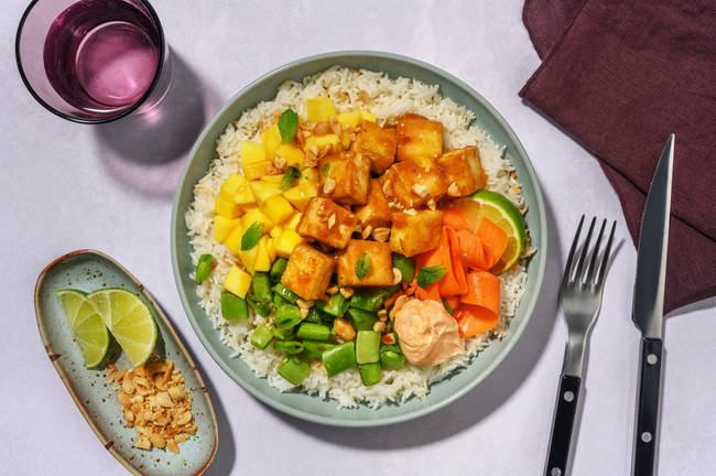 Asiatisk tofu-pokebowl 