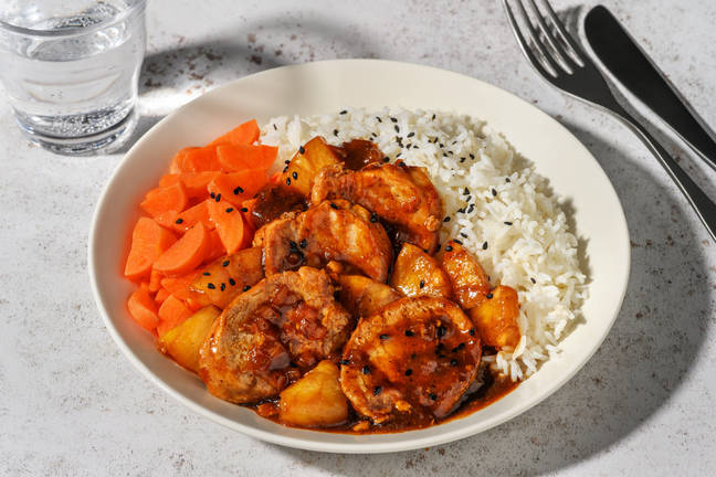 Varkenshaas in kruidige ananassaus