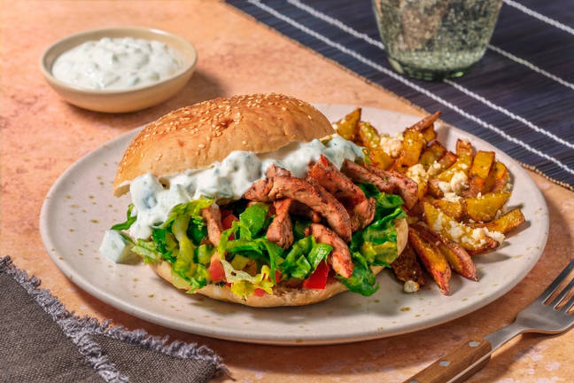Greek Style Kofta mit Hirtenkäse im Fladenbrot