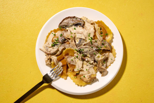 Ravioli courge-sauge & sauce aux pleurotes
