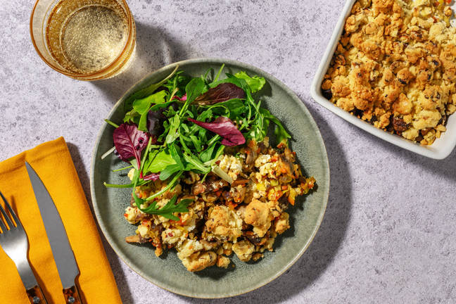 Crumble aux champignons & ail des ours