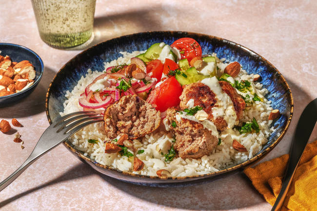 Kipköfte met labneh en kruidenolie