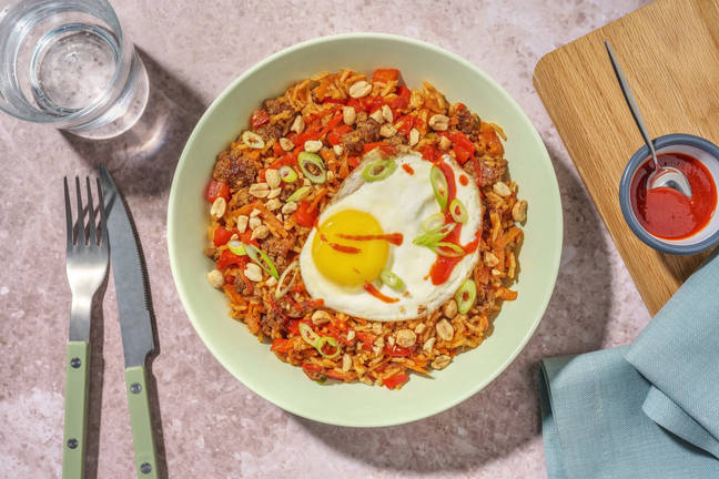 Riz sauté au bœuf, sauce umami & sriracha