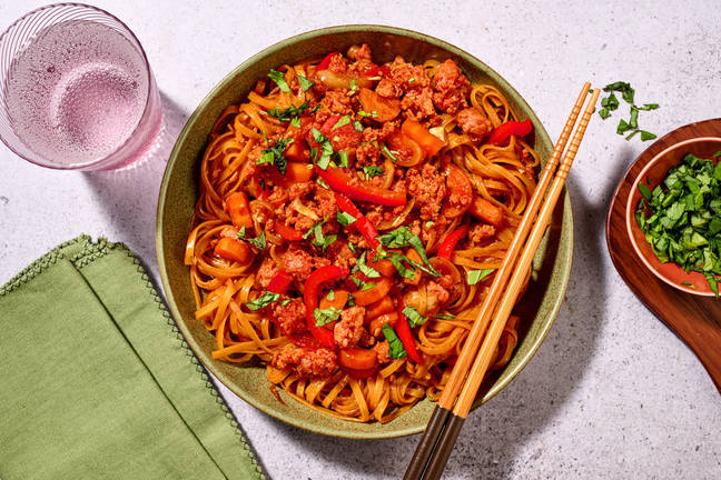 Pad Kee Mao : porc haché, nouilles & sriracha