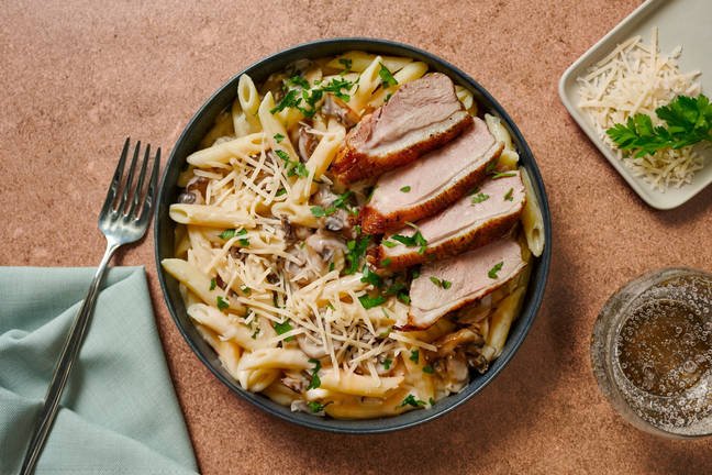 Canard snacké & penne onctueuses aux champis