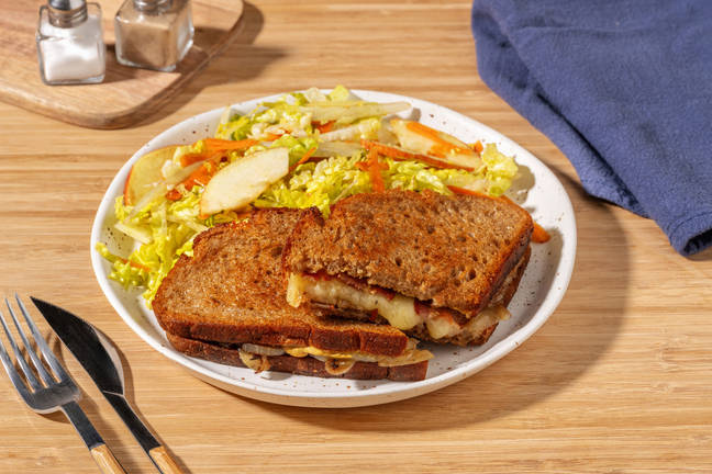 Croque du chalet : fromage à tartiflette & lard