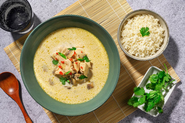 Tom kha kai : soupe thaï, poulet & coco