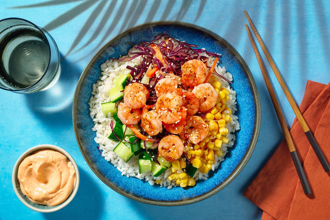 Garnelen Poké Bowl mit Sriracha-Mayo