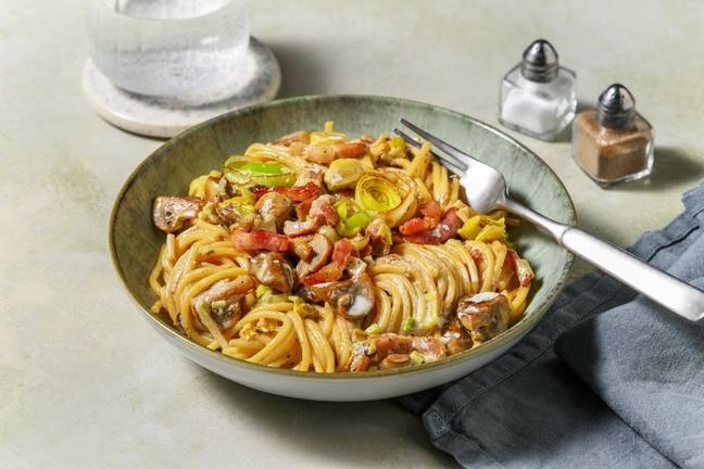 Cosy spaghetti aux lardons fumés & poireau