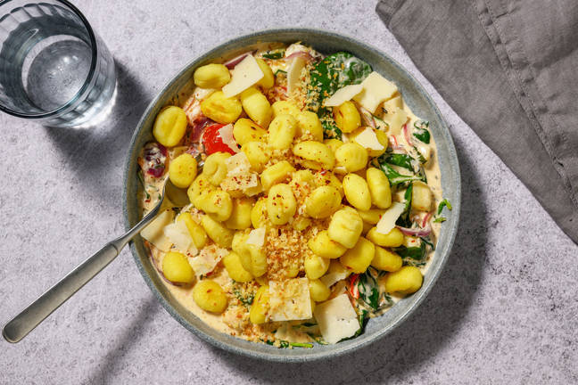 Italiensk gnocchi med hvitløkspangrattato