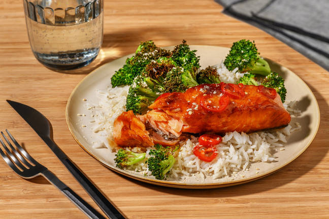 Filet de saumon mariné en sauce soja relevée