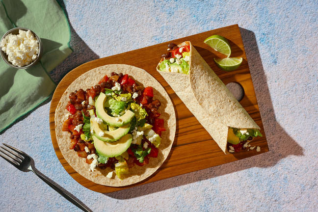 Wraps met chipotle-bonen en avocado