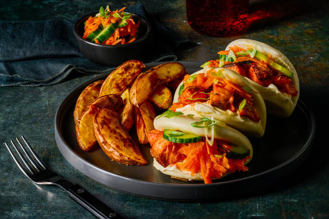 Bao de saumon à la sauce soja-sriracha