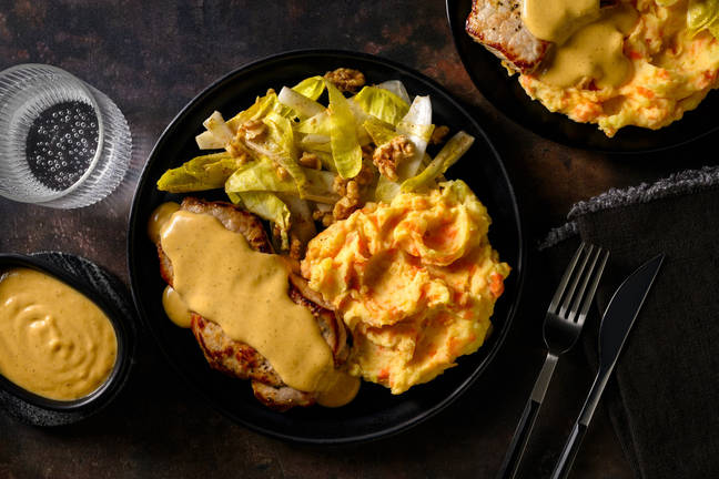 Escalope de veau sauce fromagère & sa purée