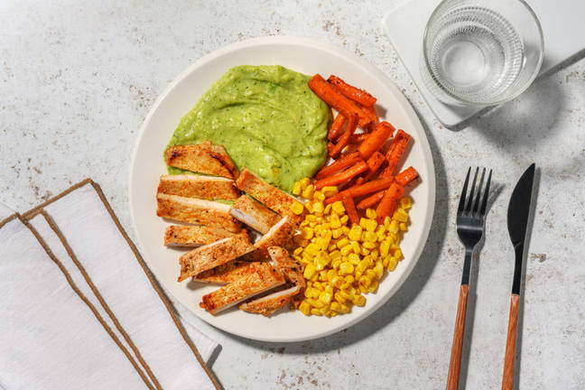 Lomo adobado con parmentier de brócoli y patata