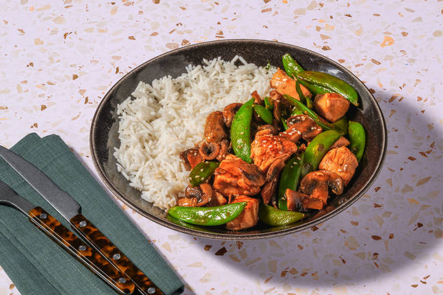 Speedy Cantonese Style Chicken Stir-Fry