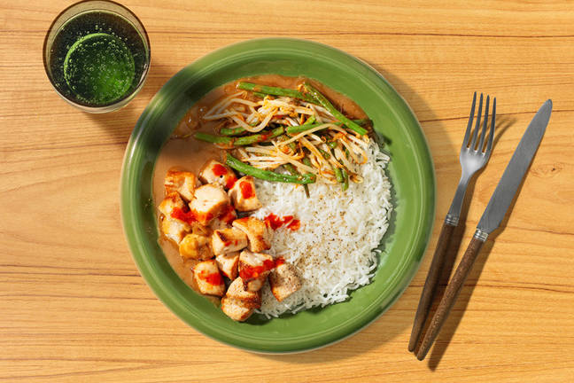 Chicken Saté with Peanut Sauce & Green Beans