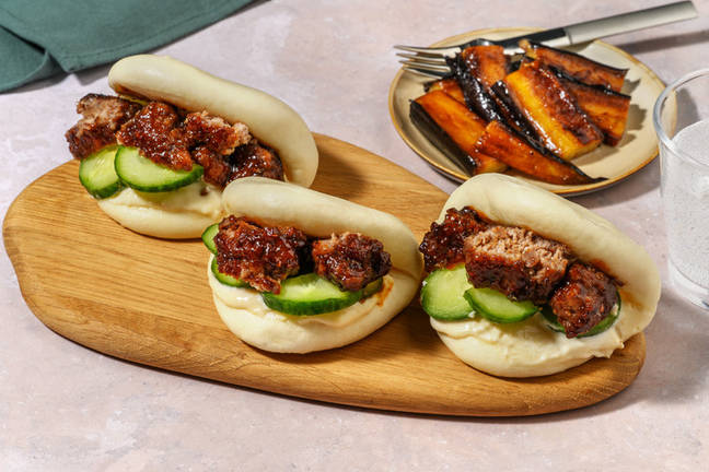 Bao buns met hoisin-gehaktballetjes en gembermayonaise