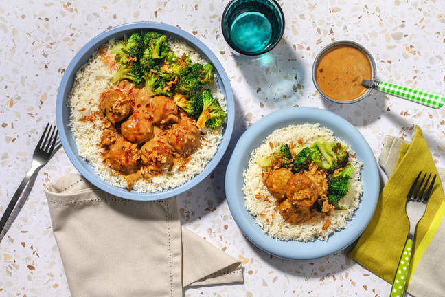 Approuvé par les enfants : Boulettes en sauce à la cacahuète
