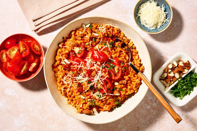 Parelgerstrisotto met harissa en Parmigiano Reggiano