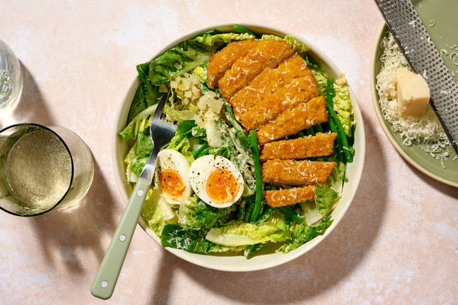 Salade César & escalope végé façon poulet croustillante