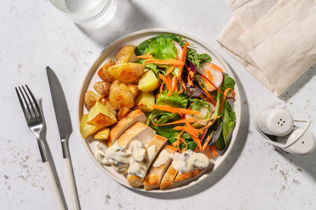 Hähnchenbrust in cremiger Champignon-Soße